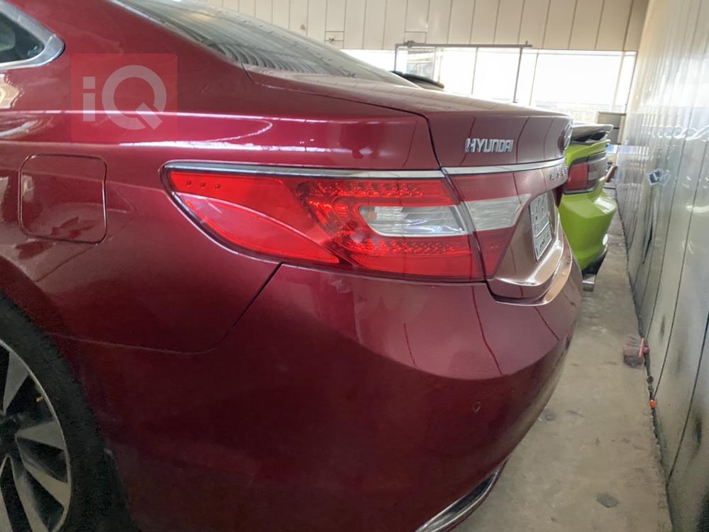 هیوندای ازێرا